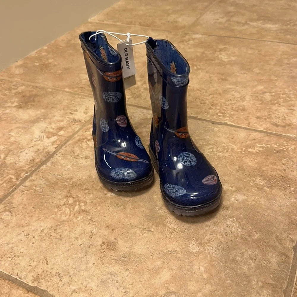 Old Navy Toddler Boys Tall Printed Out Of Space Rain Boots